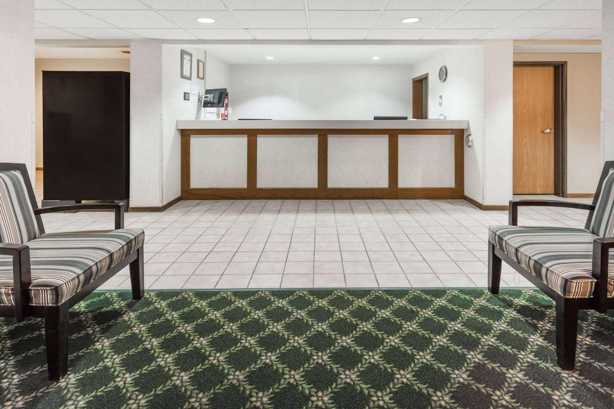 Americinn By Wyndham Columbus Wisconsin 外观 照片