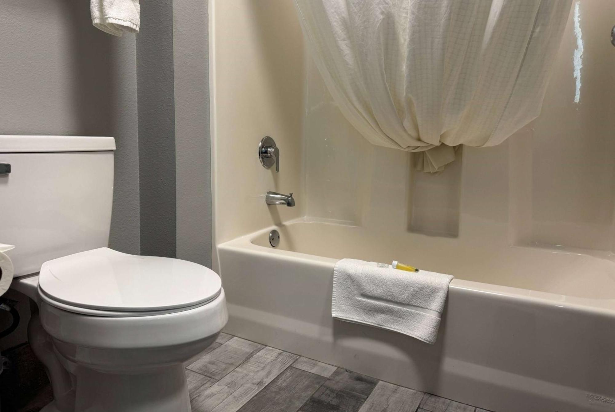 Americinn By Wyndham Columbus Wisconsin 外观 照片
