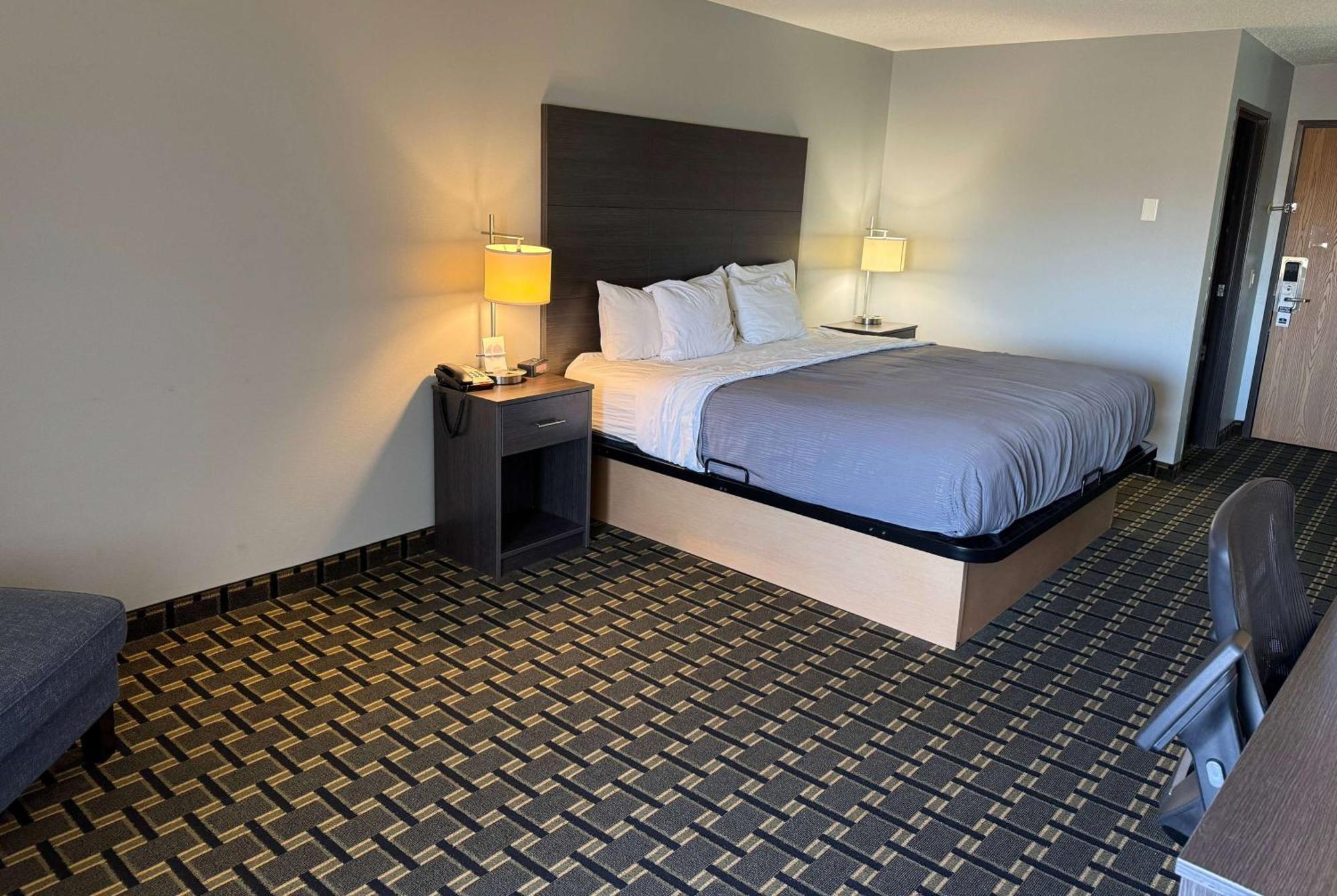 Americinn By Wyndham Columbus Wisconsin 外观 照片